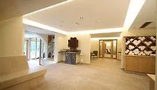 Christoph 4* 엘마우