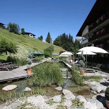 Christoph Hotel