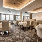 Hotel Christoph 4*
