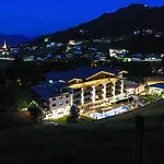 Christoph Hotel