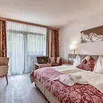 Hotel Christoph 4*